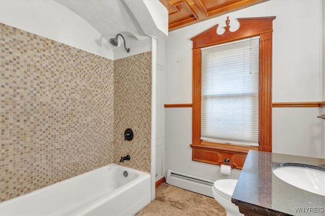 1315 Maple Avenue, Niagara Falls, NY 14305