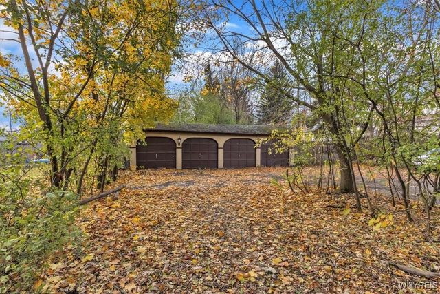 1315 Maple Avenue, Niagara Falls, NY 14305