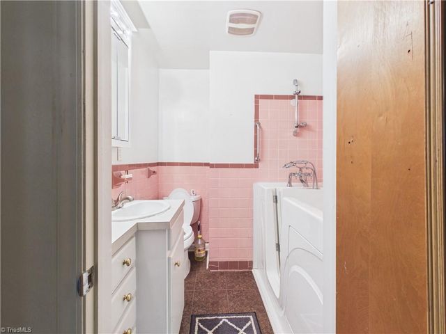 5164 Southland Drive, Archdale, NC 27263
