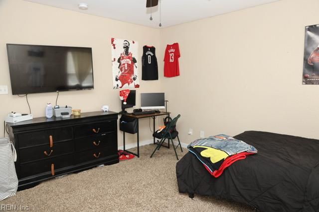 3213 Hector LN, Chesapeake, VA 23323