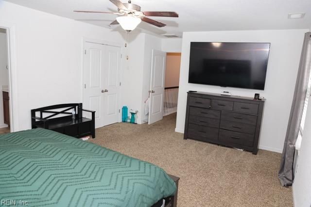 3213 Hector LN, Chesapeake, VA 23323