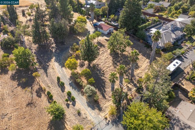 1051 Tilley Cir, Concord, CA 94518