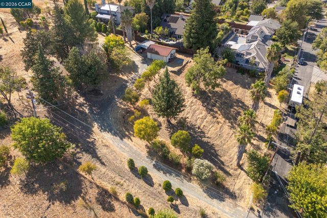 1051 Tilley Cir, Concord, CA 94518