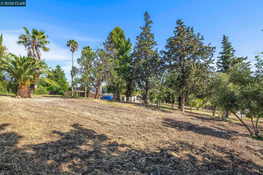 1051 Tilley Cir, Concord, CA 94518