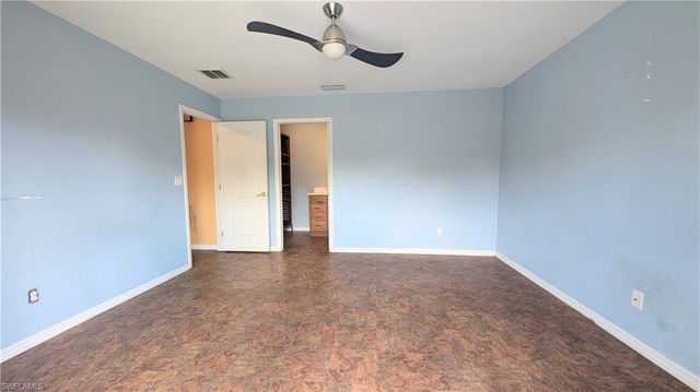521 5th AVE, Lehigh Acres, FL 33972