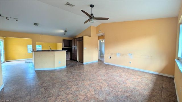 521 5th AVE, Lehigh Acres, FL 33972