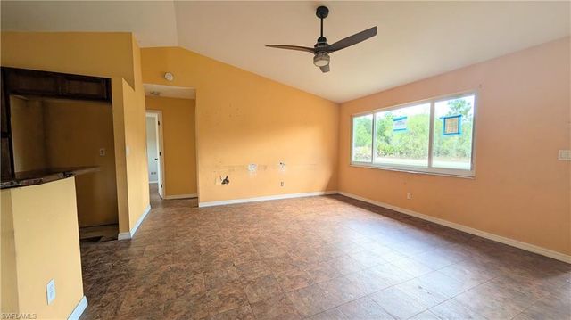 521 5th AVE, Lehigh Acres, FL 33972