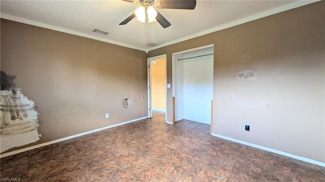 521 5th AVE, Lehigh Acres, FL 33972