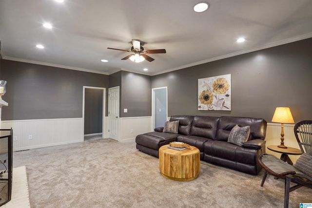 106 TOMAHAWK CIRCLE, Pelham, AL 35124