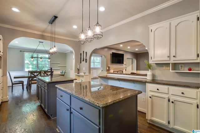 106 TOMAHAWK CIRCLE, Pelham, AL 35124