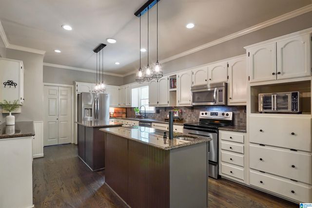 106 TOMAHAWK CIRCLE, Pelham, AL 35124