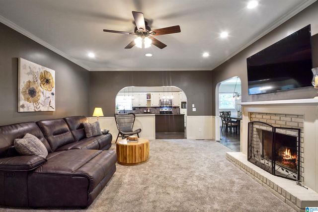 106 TOMAHAWK CIRCLE, Pelham, AL 35124
