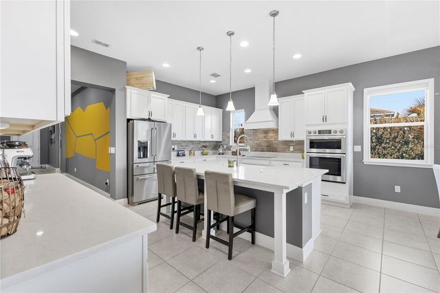 13321 OAKENSHAW LANE, Orlando, FL 32832