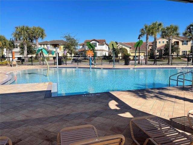 13321 OAKENSHAW LANE, Orlando, FL 32832