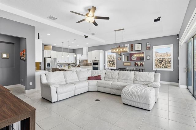 13321 OAKENSHAW LANE, Orlando, FL 32832