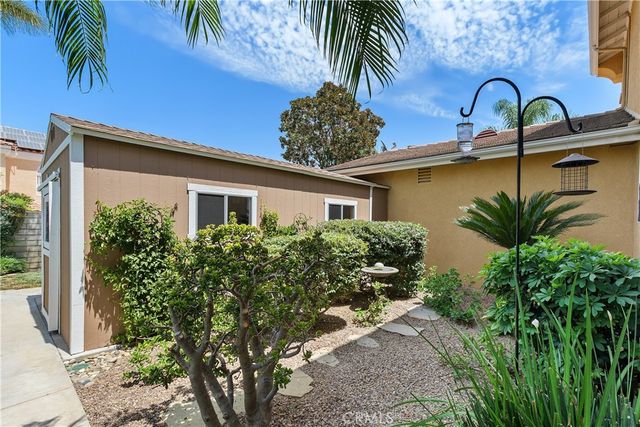 3590 Garretson, Corona, CA 92881
