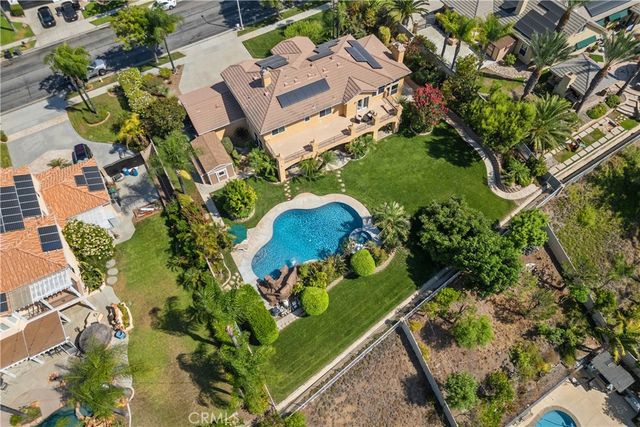 3590 Garretson, Corona, CA 92881