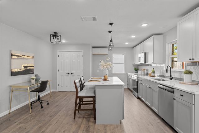 2602 Taylor Street, Commerce, TX 75428