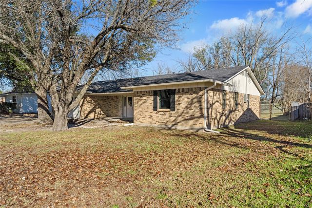 2602 Taylor Street, Commerce, TX 75428