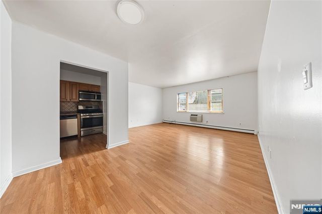 475 Elm 1C, Kearny, NJ 07032