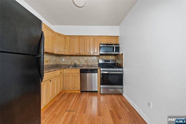 475 Elm 1C, Kearny, NJ 07032