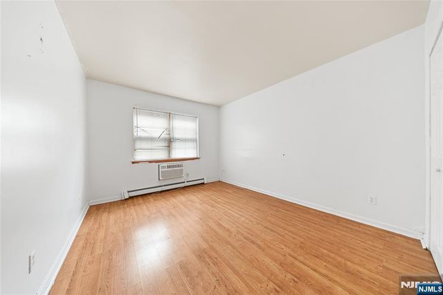 475 Elm 1C, Kearny, NJ 07032