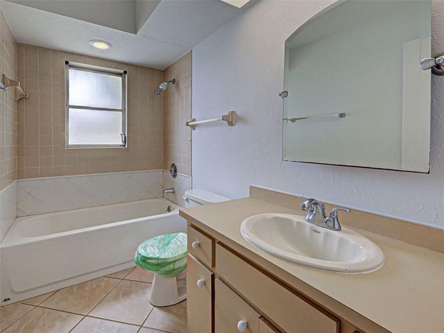 3640 STERLING ROAD, Venice, FL 34293
