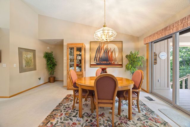 10 Fyne Lane, Bella Vista, AR 72715