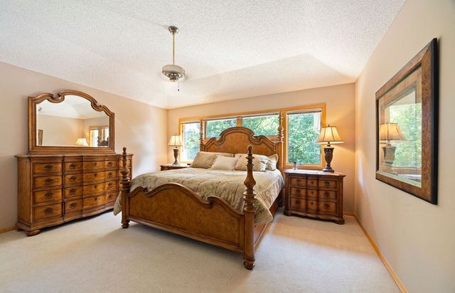 10 Fyne Lane, Bella Vista, AR 72715