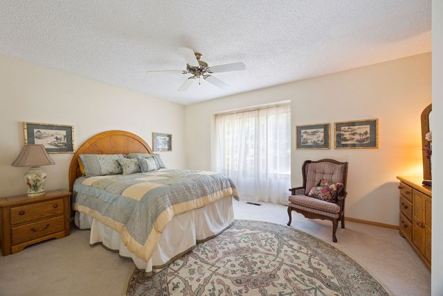 10 Fyne Lane, Bella Vista, AR 72715