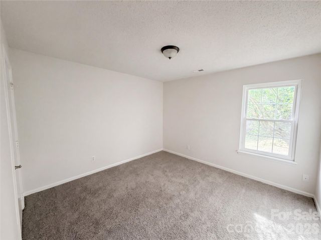 3215 Braewick Place, Charlotte, NC 28227