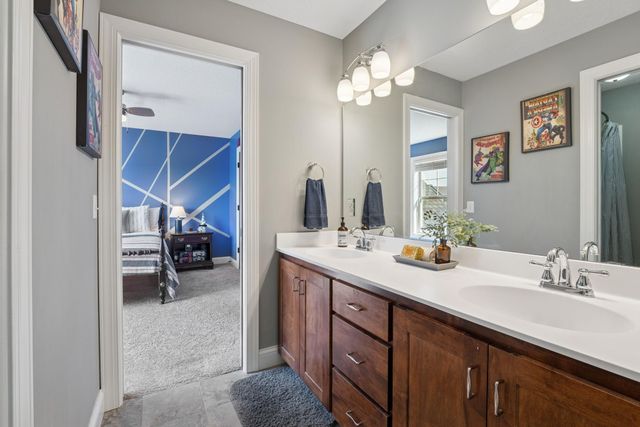 4212 Parkview Lane, Anoka, MN 55303