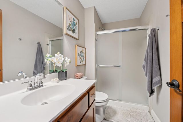 4212 Parkview Lane, Anoka, MN 55303