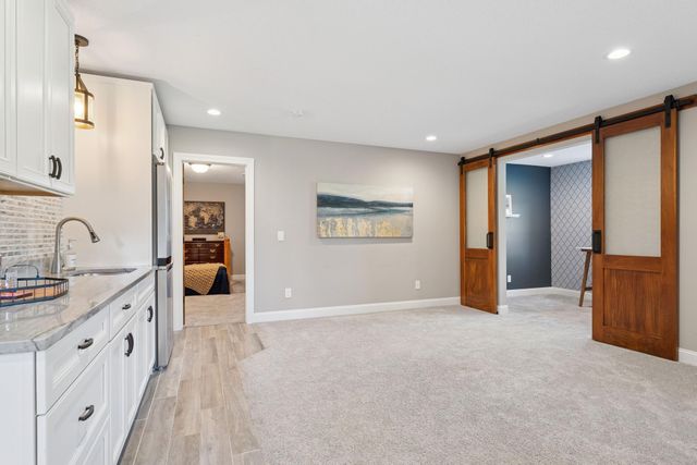 4212 Parkview Lane, Anoka, MN 55303