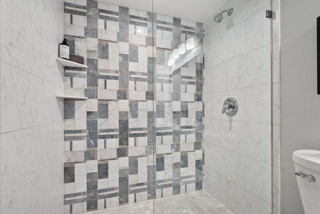 4212 Parkview Lane, Anoka, MN 55303