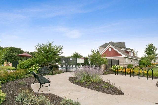 4212 Parkview Lane, Anoka, MN 55303