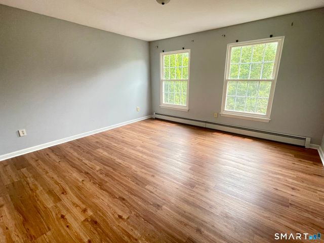 1 Lacey Lane, Norwalk, CT 06854