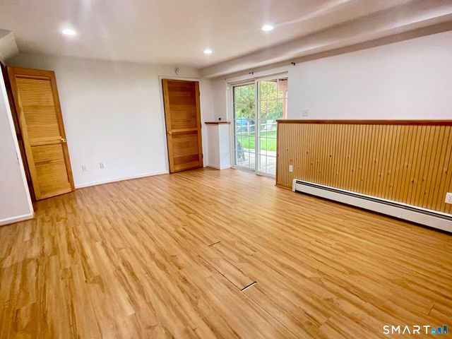 1 Lacey Lane, Norwalk, CT 06854