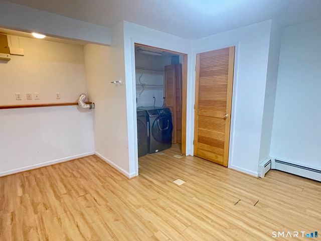 1 Lacey Lane, Norwalk, CT 06854