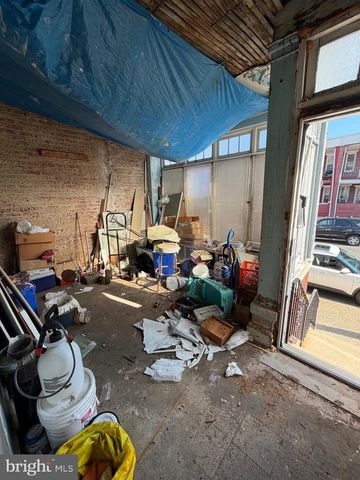 6053 PINE ST, Philadelphia, PA 19143
