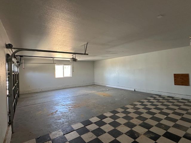 12155 Dawn Dr, Marysville, CA 95901