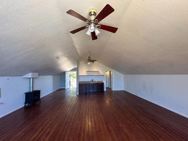 12155 Dawn Dr, Marysville, CA 95901