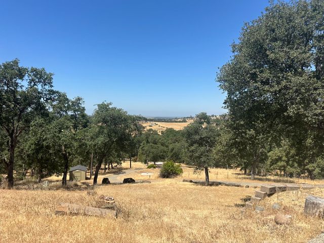 12155 Dawn Dr, Marysville, CA 95901