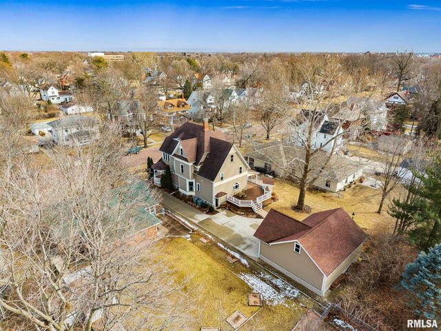 968 N BROAD Street, Galesburg, IL 61401