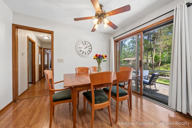 195 Surry Oak Drive, Holland Twp, MI 49424