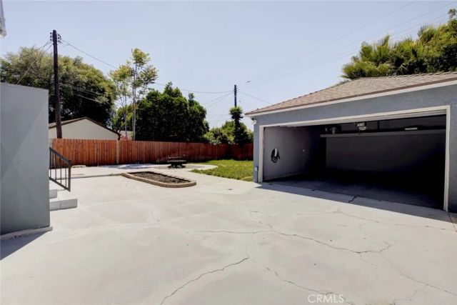 6413 Jamieson, Reseda, CA 91335