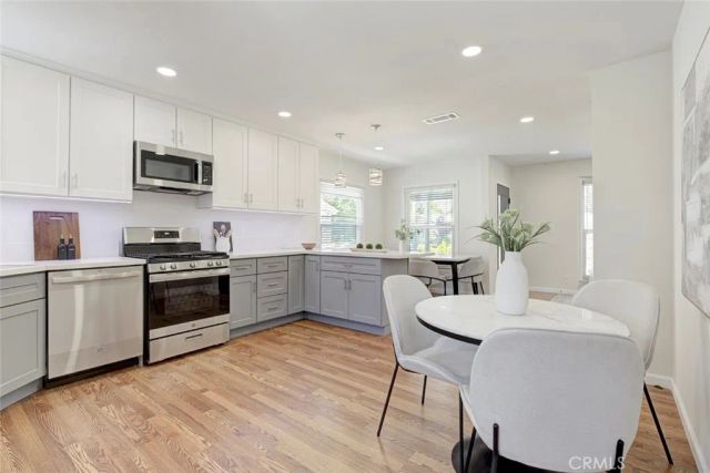 6413 Jamieson, Reseda, CA 91335