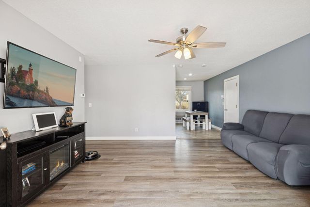 8351 Innsdale Avenue S, Cottage Grove, MN 55016