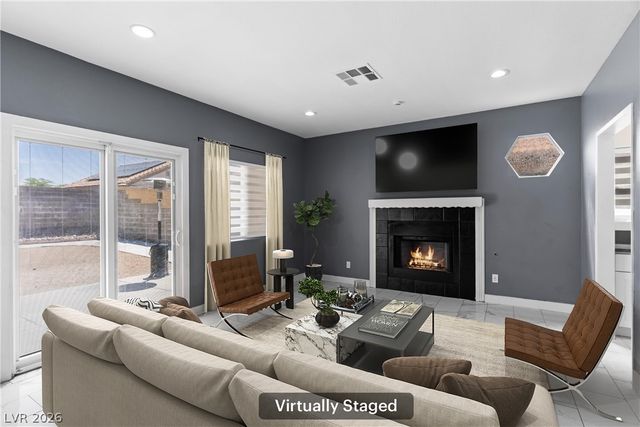 6385 Canyon Dawn Avenue, Las Vegas, NV 89108