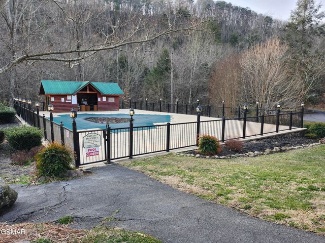 2756 Murray Ridge Road, Sevierville, TN 37876